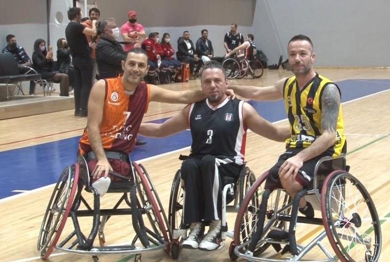 NESİNE.COM’DAN ÜÇ BÜYÜKLERE DESTEK