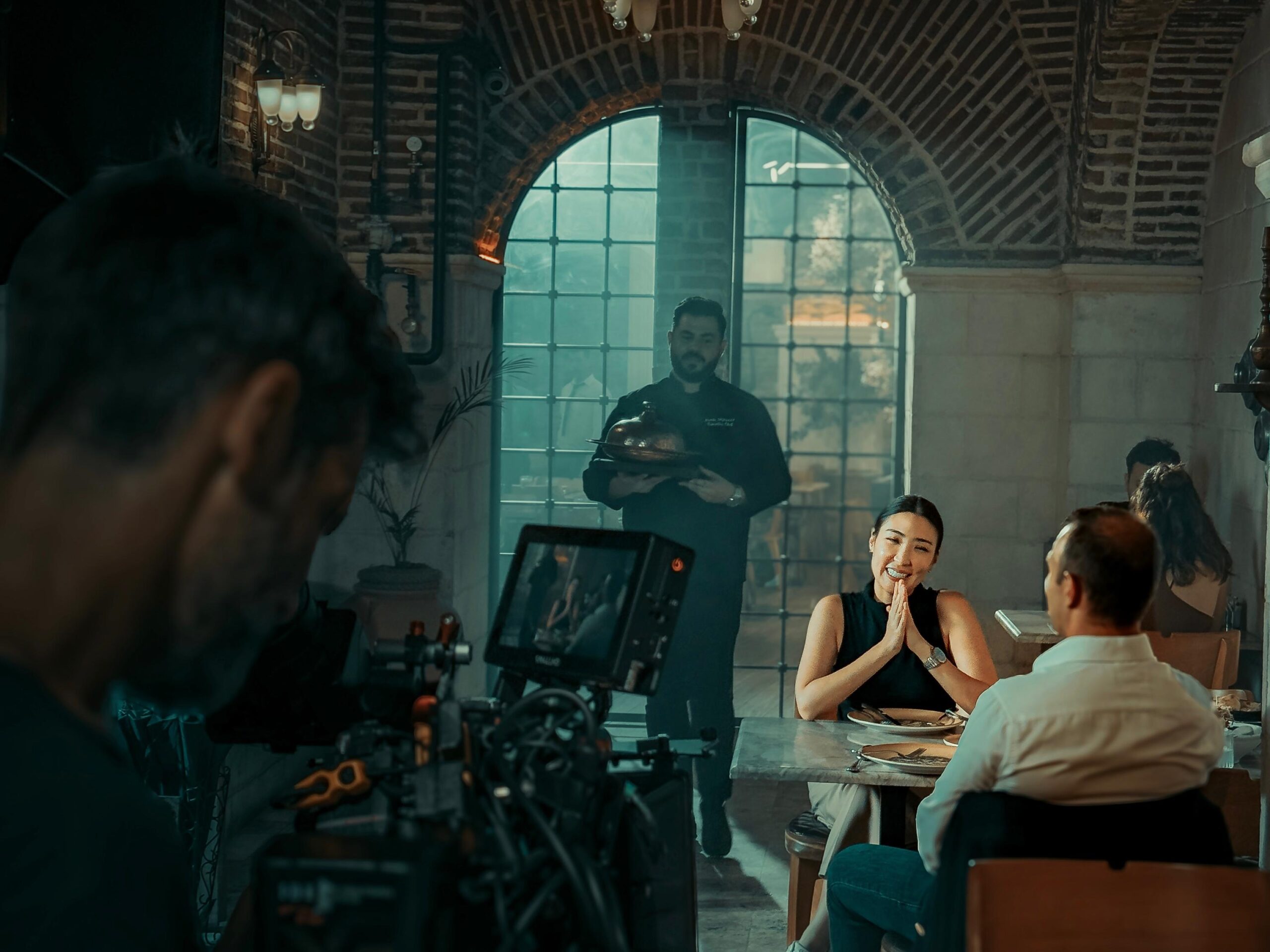 Türk Hava Yolları reklamında ziyafet kuzu çevirme! Dünya Türk yemek kültürüne hitap ediyor