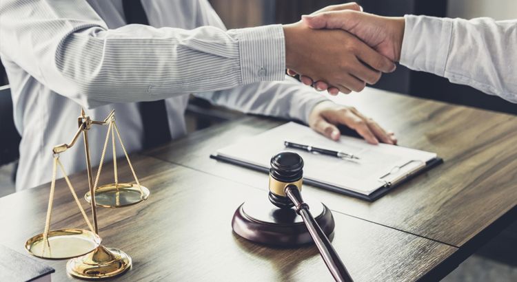 Hukuki Danışmanlıkta Profesyonellik